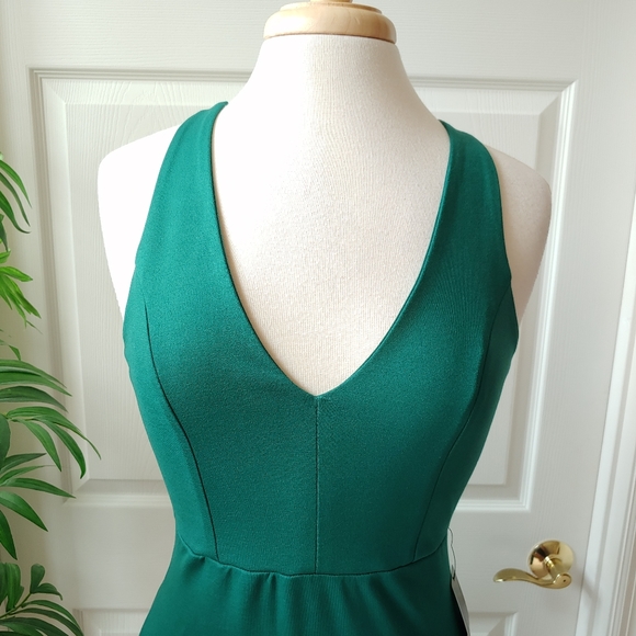 (SOLD!) Lulus Gathering Glances Bodycon Dress - Picture 4 of 11
